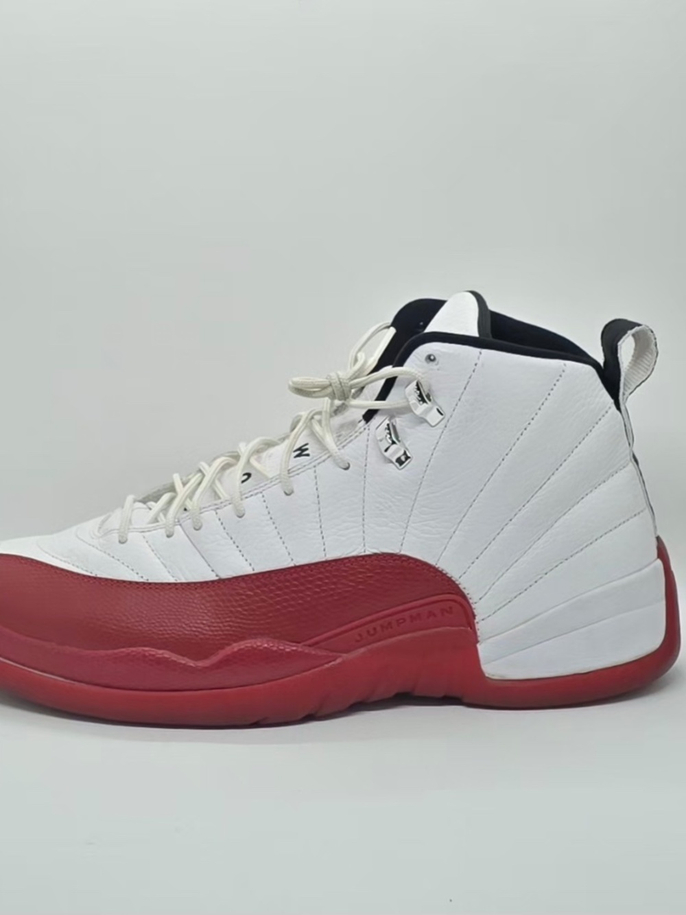 Air Jordan 12 RETROs